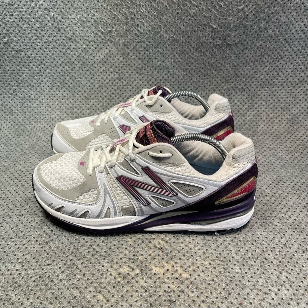 New Balance 1540 White Mesh Running Shoes No Insoles Size 10 Women’s